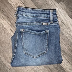 KANCAN JEANS